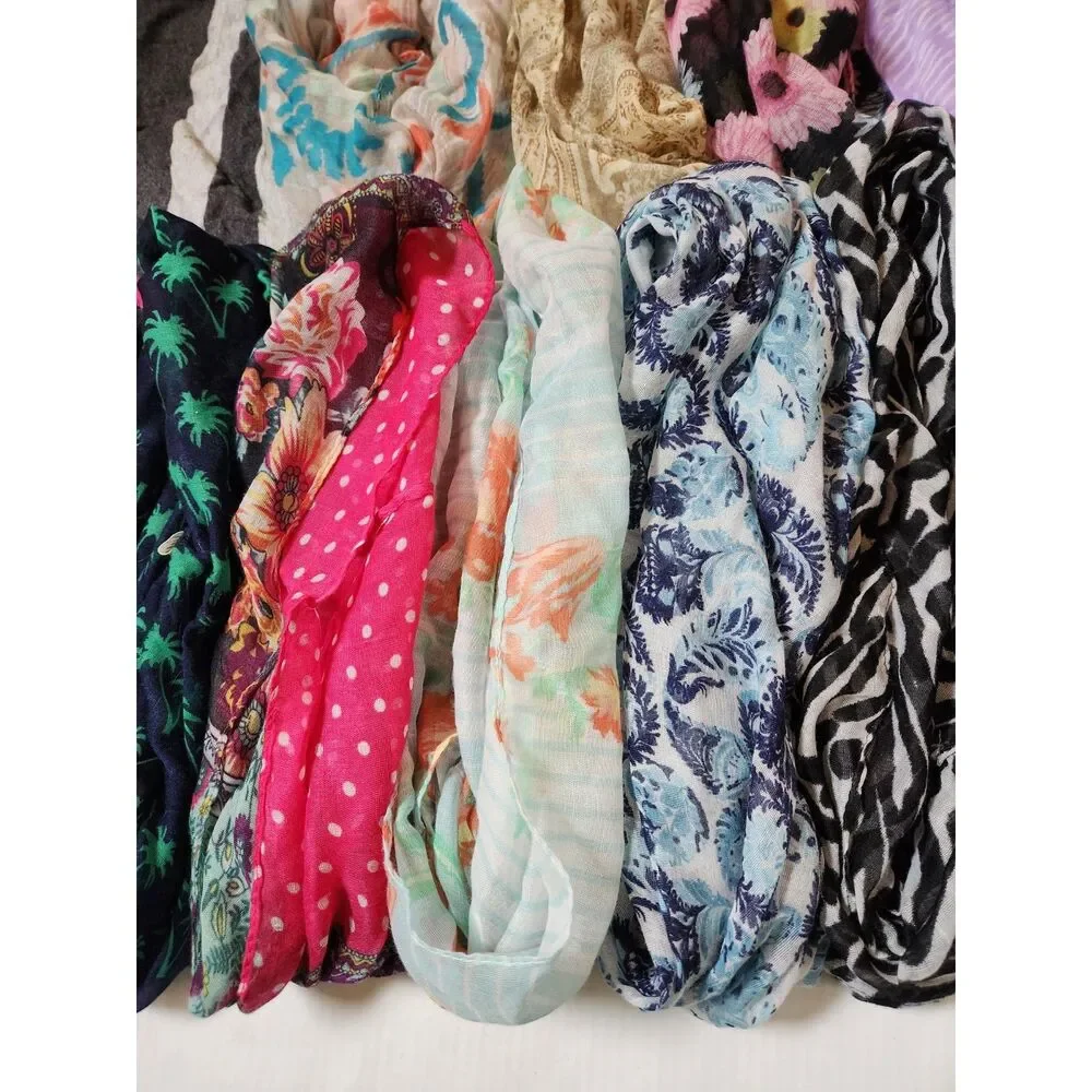 Scarf & Convertible Wrap Lot – 11 Pieces Mixed Prints & Styles